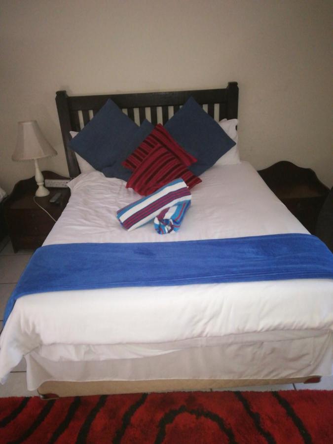 Villa Harties Lake Garden House 24 Sleeper Hartbeespoort Dam Extérieur photo