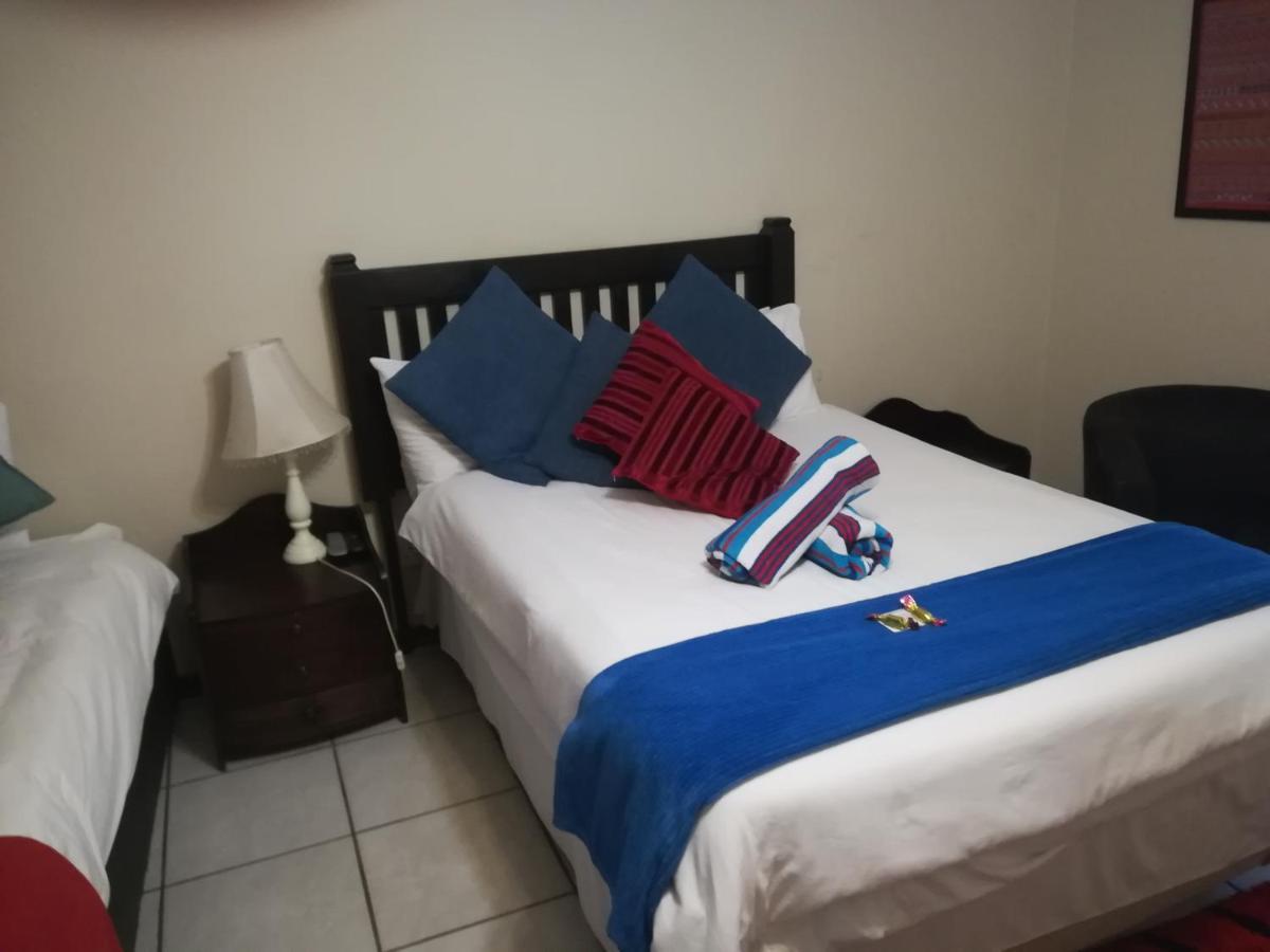 Villa Harties Lake Garden House 24 Sleeper Hartbeespoort Dam Extérieur photo